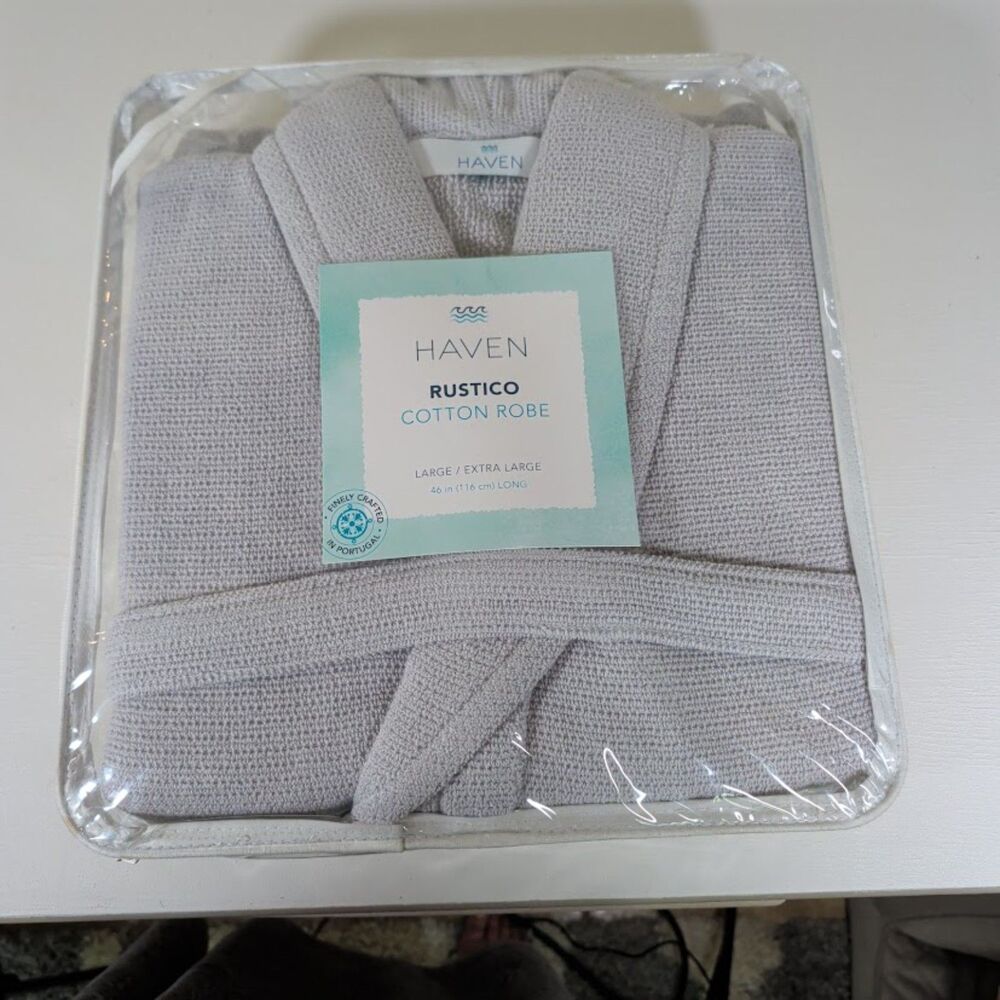 NWT Haven Rustico Cotton Robe  Light Gray  Size L/XL